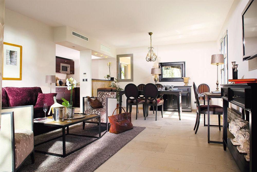 Residence Hoteliere 4 Etoiles Les Mas Du Grand Vallon Mougins Pokoj fotografie