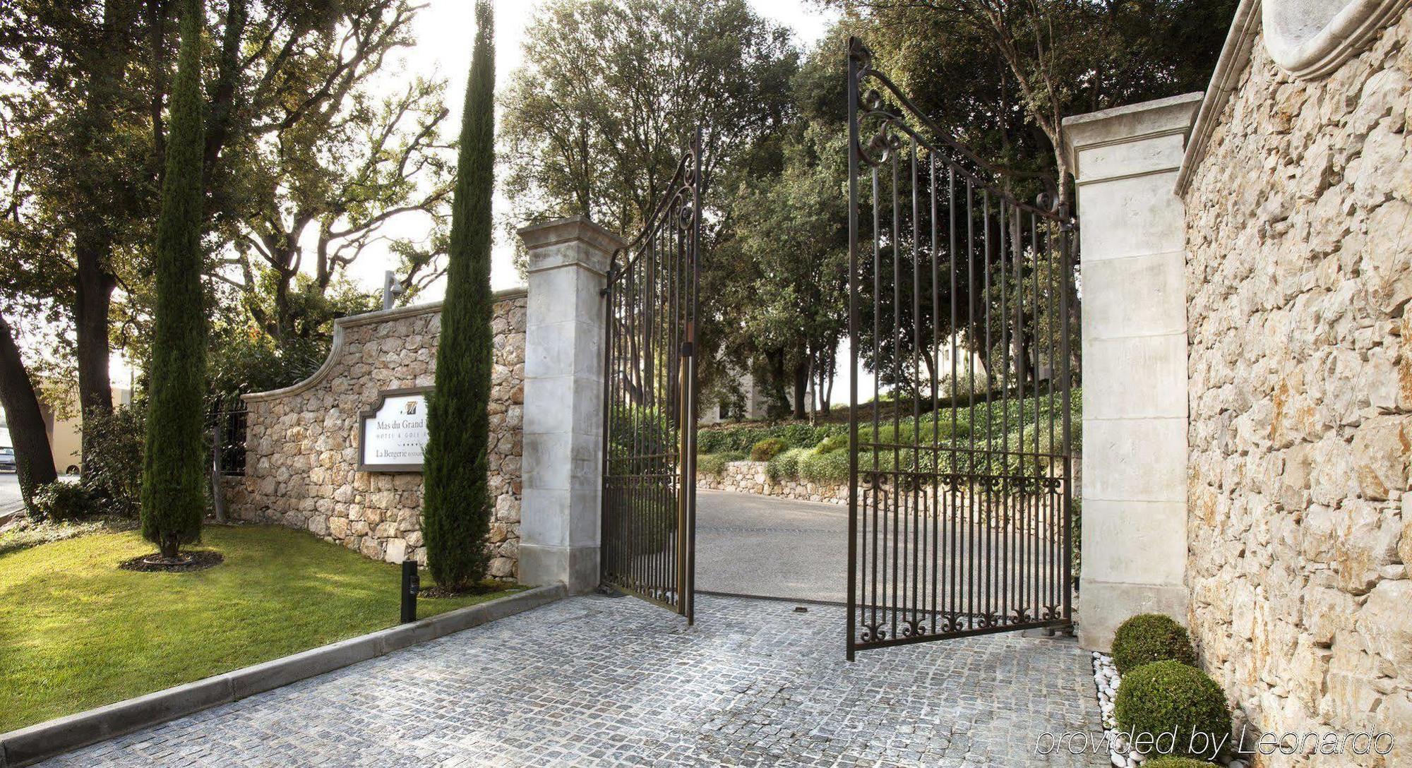 Residence Hoteliere 4 Etoiles Les Mas Du Grand Vallon Mougins Exteriér fotografie